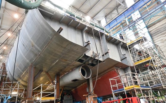 W stoczni Naval Group w Lorient budowane są trzy FDI ‒ prototyp francuski i dwie dla Grecji. Na zdję