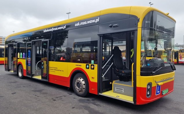 Co Norwegowie znaleźli w chińskich autobusach? 18 takich pojazdów wozi warszawiaków