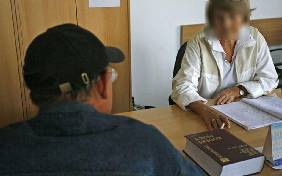Tylko informacja prawna powinna być bezpłatna