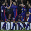 Robin van Persie (drugi z lewej) w ostatnim spotkaniu z Southampton zdobył dwa gole. Manchester Unit