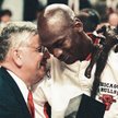 Michael Jordan porwał tłumy, David Stern dał mu odpowiednią scenę. Wręczenie nagrody dla najlepszego