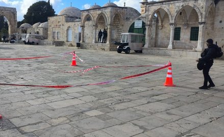 Szczątki pocisku spadły m.in. na terenie Wzgórza Świątynnego