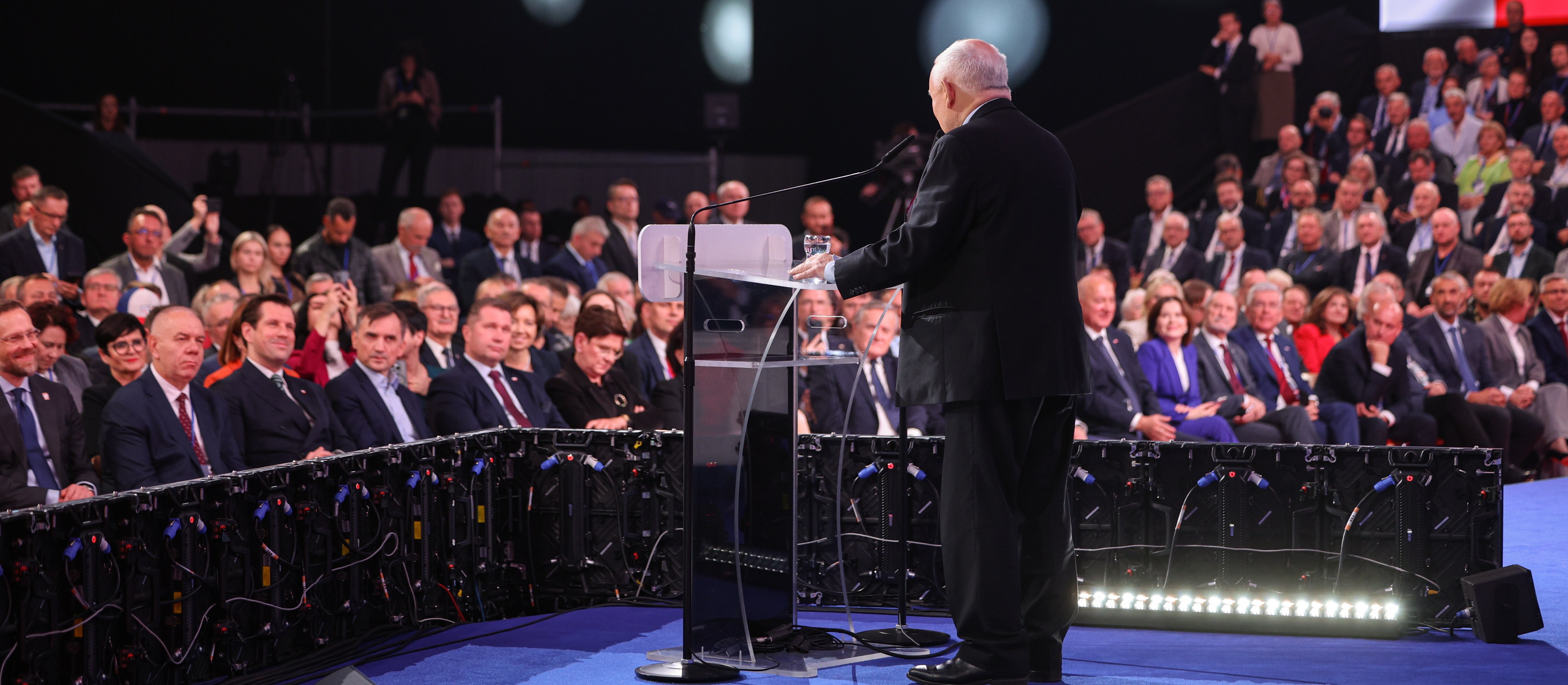 Jacek Sasin skrytykował Sławomira Mentzena, ale w jednym przyznał mu rację. „Też bym się nie podpisał”