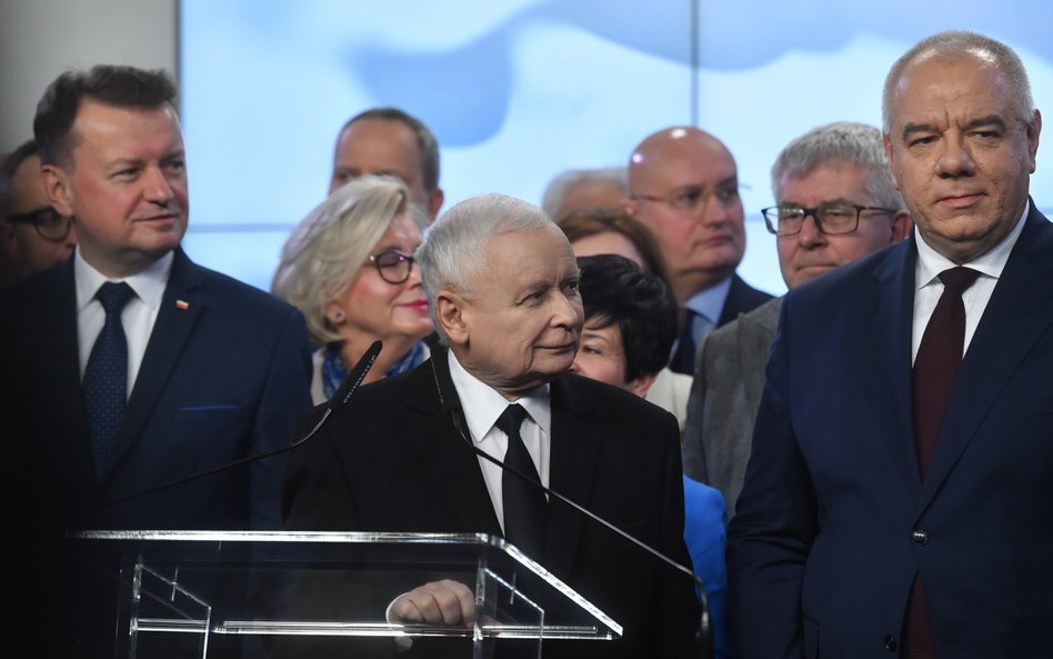 Mariusz Błaszczak, Jarosław Kaczyński i Jacek Sasin