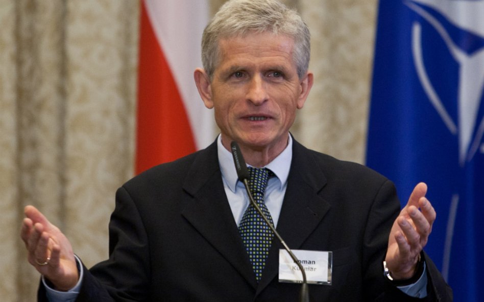Roman Kuźniar: Dobrze, że szczyt został odwołany, bo takie było nasze oczekiwanie