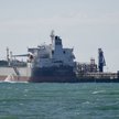 Tankowce w pobliżu terminalu w tureckim Dörtyoll, skąd (mimo unijnego embarga) dostarczana jest rosy