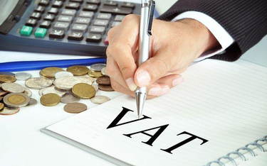 Zwolnienie z VAT przy sprzedaży wysyłkowej nie zawsze jest opłacalne