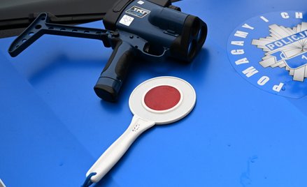 Policyjne narzędzia do kontroli drogowej w Przemyślu