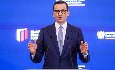 Premier Mateusz Morawiecki na konferencji prasowej w siedzibie Kancelarii Prezesa Rady Ministrów