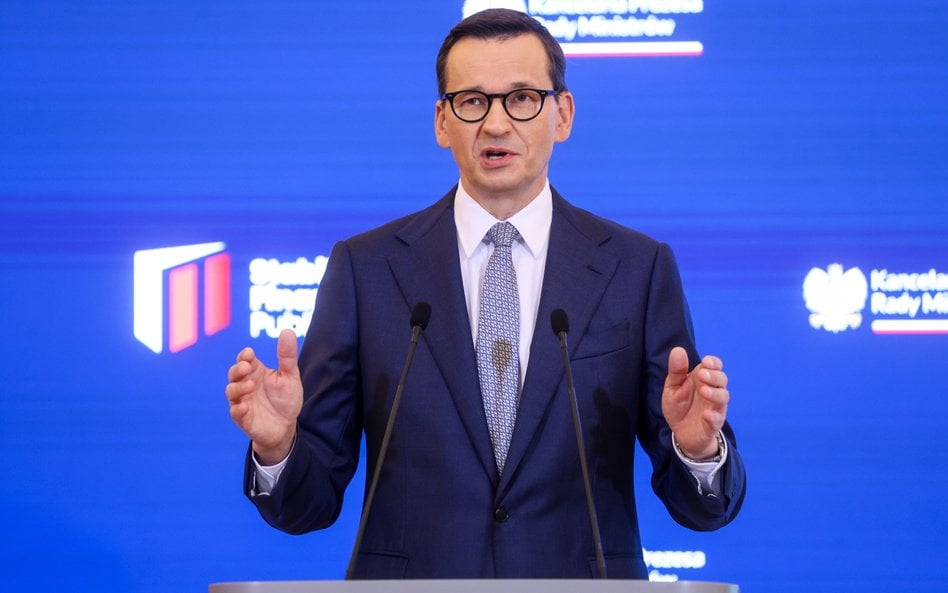 Premier Mateusz Morawiecki na konferencji prasowej w siedzibie Kancelarii Prezesa Rady Ministrów