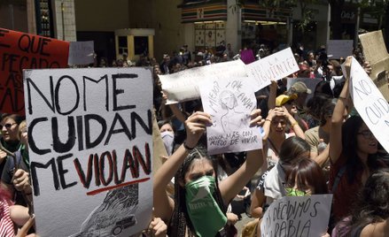 "Policja nas nie chroni, policja nas gwałci". Protest w Meksyku