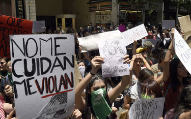 "Policja nas nie chroni, policja nas gwałci". Protest w Meksyku
