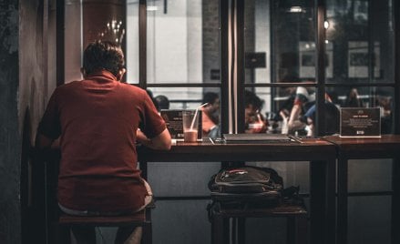 Z badań wynika, że główną motywacją do mieszkania w pojedynkę jest posiadanie pełnej kontroli nad de