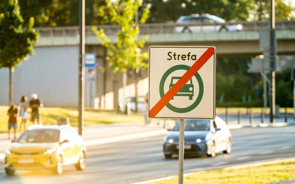 Strefa Czystego Transportu w Krakowie obowiązuje dopiero od 1 stycznia 2026 r., a już wywołała najpo