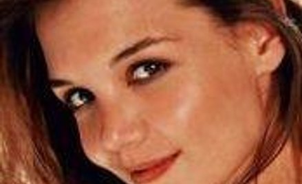 Katie Holmes wychodzi z cienia męża