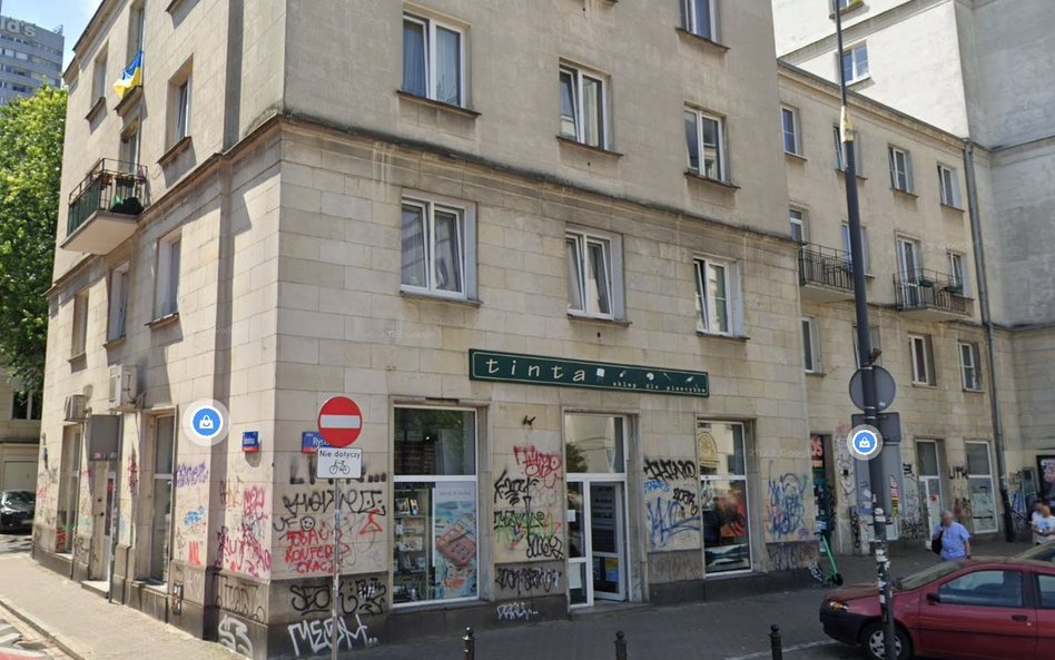 Wspólnota Mieszkaniowa przy ulicy Szkolnej 5 otzrymała wsparcie na usuwanie graffiti i położenie pre