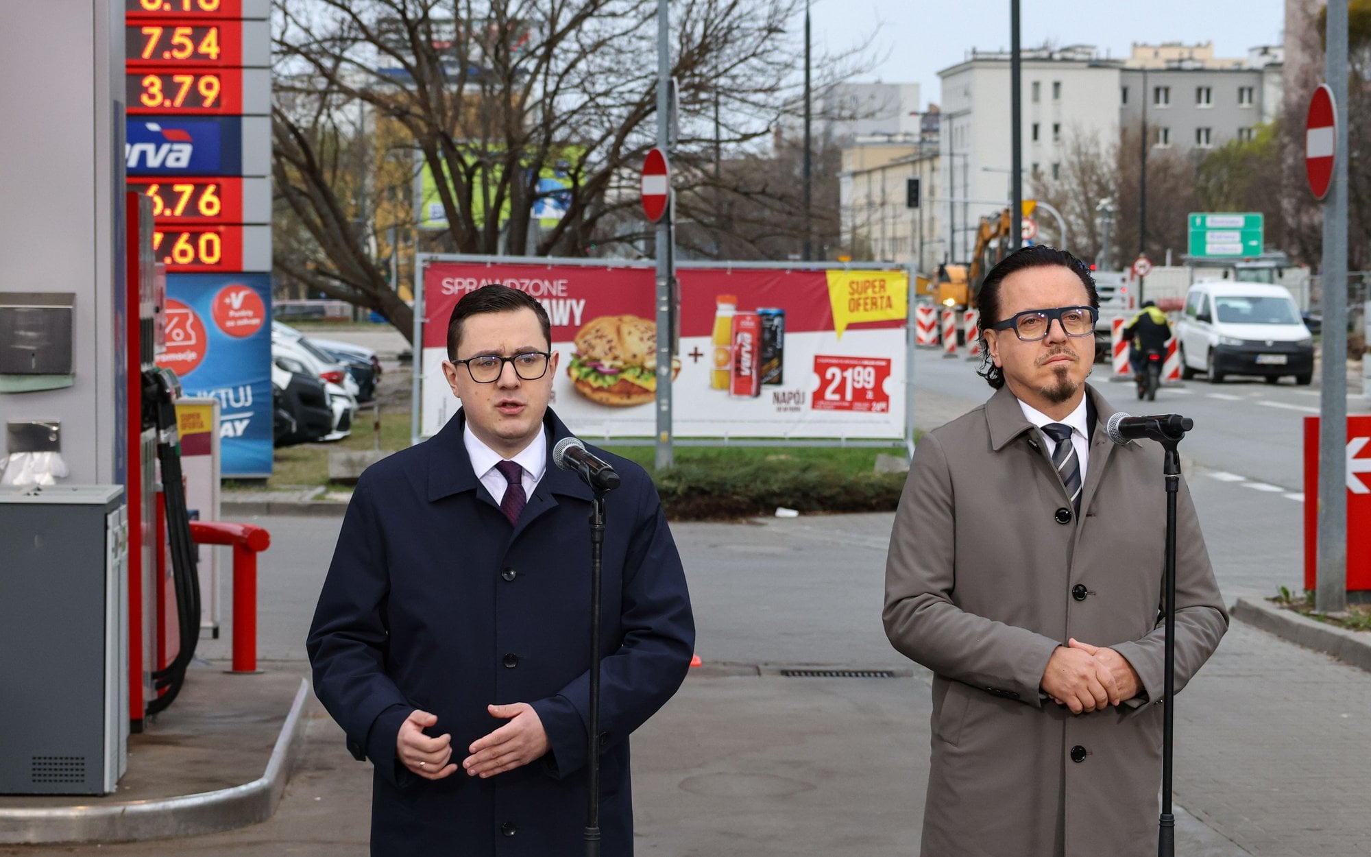 Pierwszy dzień cen maksymalnych. Miłosz Motyka: Dowieźliśmy, 1,2 zł mniej na litrze diesla