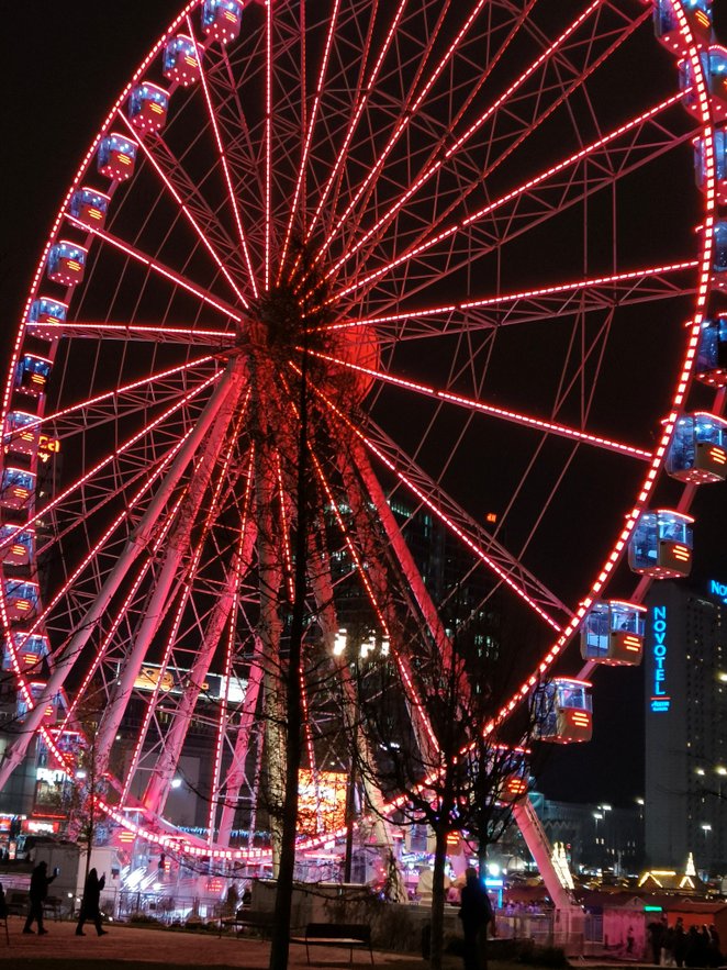 DIableski Młyn imponuje swoimi rozmiarami, zwłaszcza, gdy podejdzie się bliżej