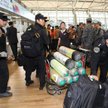 Koreańscy ratownicy w porcie lotniczym Seul-Inczon