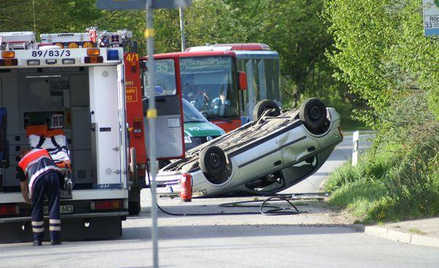 PE: blokady antyalkoholowe w samochodach i ograniczenie do 30 km/h w miastach