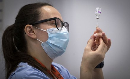 Czym szczepionka AstraZeneka różni się od innych szczepionek