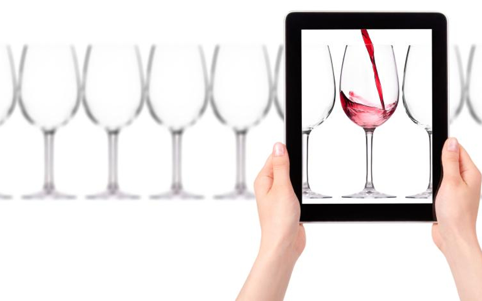 Alkohol w sklepie – tak, ale nie internetowym