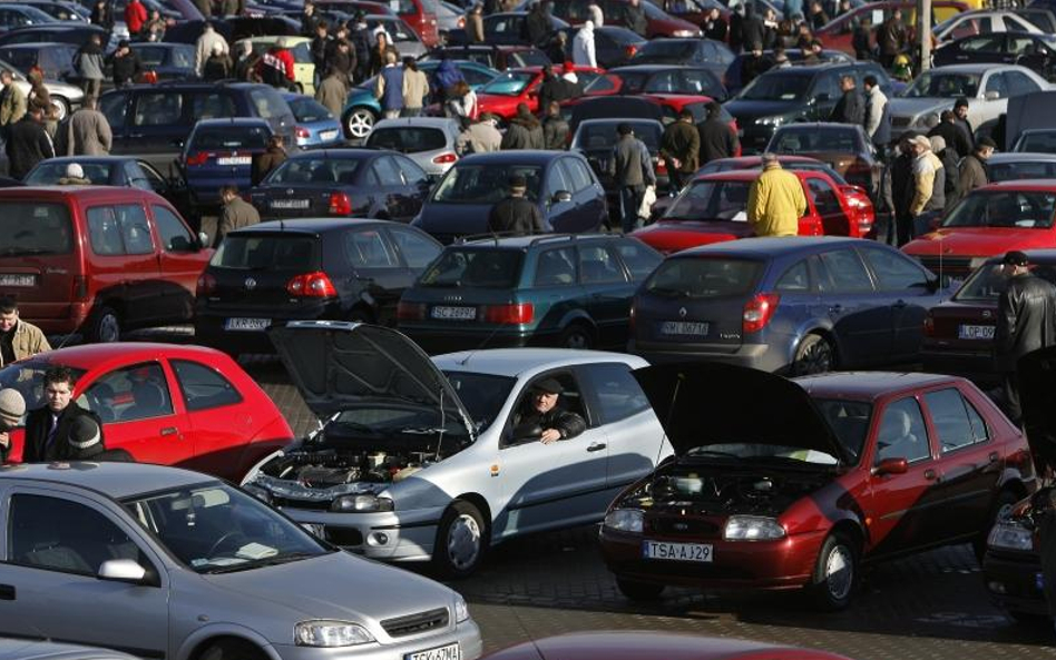 Wyższa akcyza na używane samochody. Nowe mają być tańsze