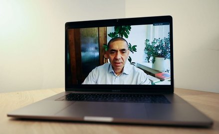 Szef BioNTechu: Covid-19 zostanie z nami następnych 10 lat