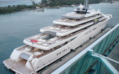 Eclipse, jacht Romana Abramowicza, zacumowany w Nassau na Bahamach.