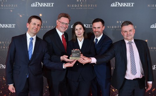 Robert Garnczarek, prezes zarządu Towarzystwa Funduszy Inwestycyjnych Uniqa SA oraz Monika Mrozek, M