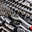 Toya coraz więcej zarabia na sprzedaży narzędzi ręcznych i elektronarzędzi
