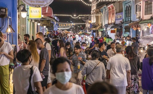 Rosjanie licznie wynajmują domy i apartamenty na wyspie Phuket