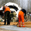 Rosyjskie służby na miejscu katastrofy w Smoleńsku