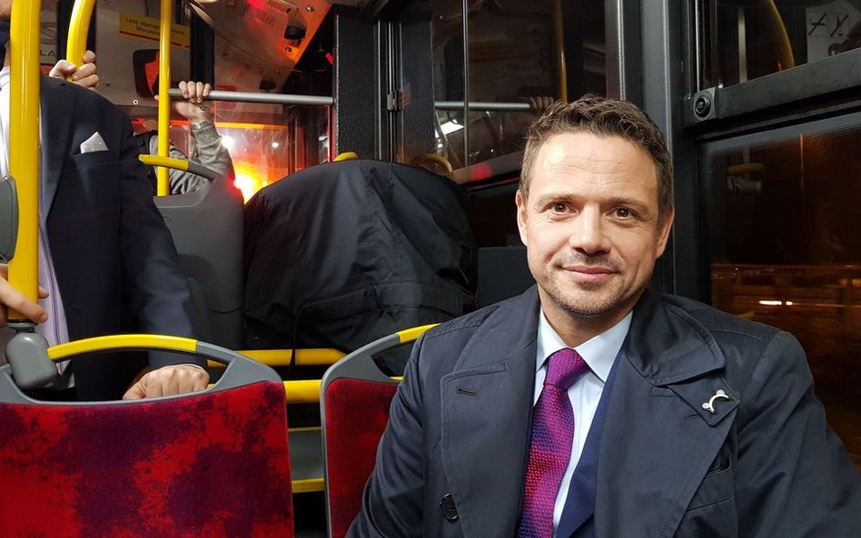 Trzaskowski podkreśla: Biedroń musi pamiętać, kto rządzi