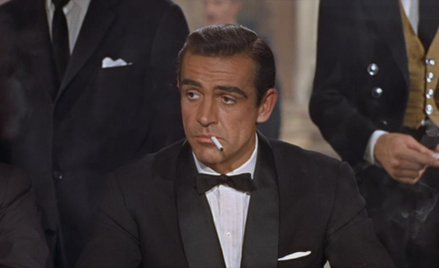 Sean Connery jako James Bond w filmie "Dr. No"