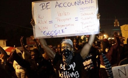 Gubernator Missouri wprowadza stan wyjątkowy w Ferguson