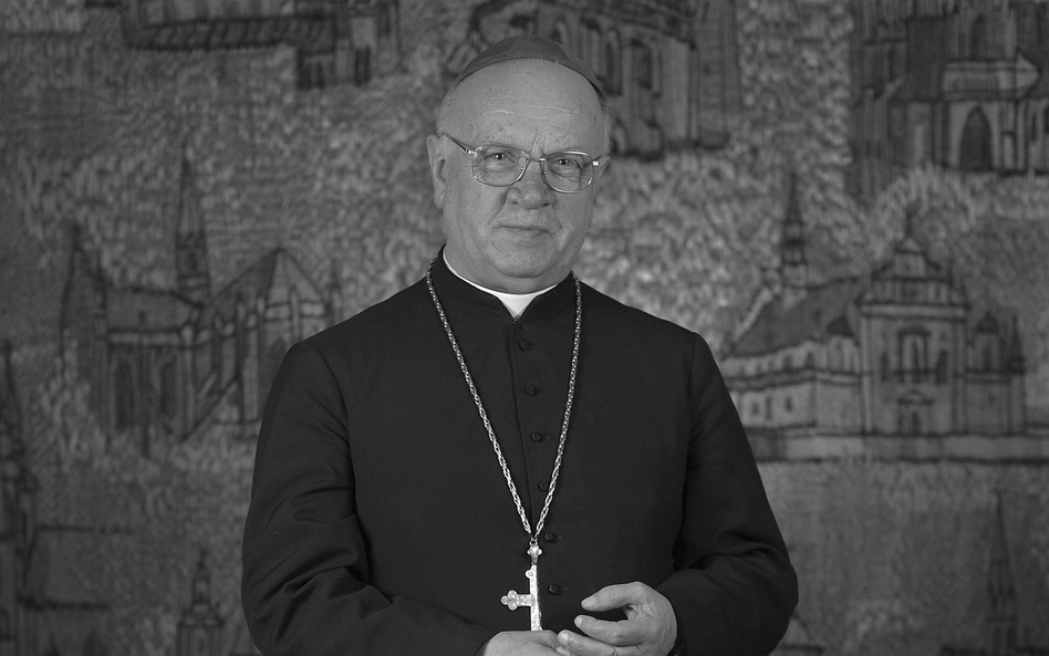 Bp Józef Zawitkowski (1938-2020)