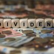 Dywidendy ścięte o 220 mld USD