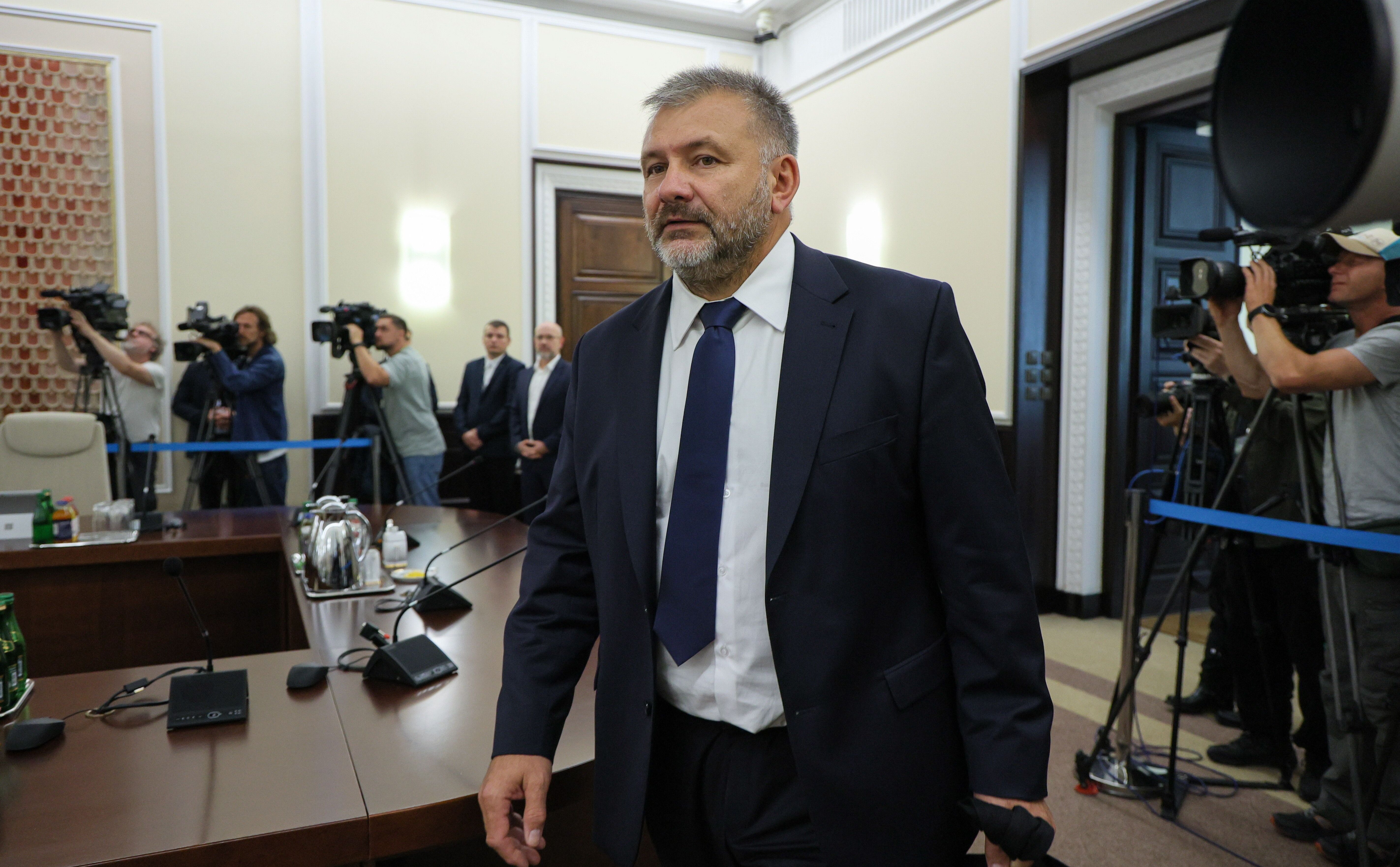 Granice swobody ministra Waldemara Żurka ws. neosędziów