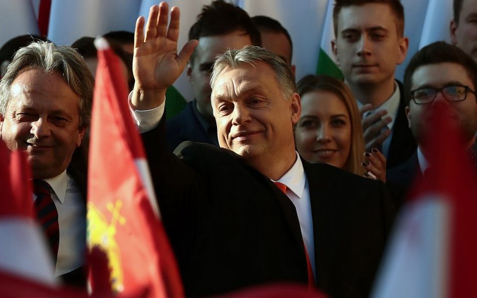 Wybory na Węgrzech: Plebiscyt w sprawie Orbána