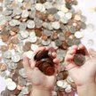 Składki nie płacą tylko ci emeryci i renciści, których świadczenie nie przekracza minimalnego wynagr
