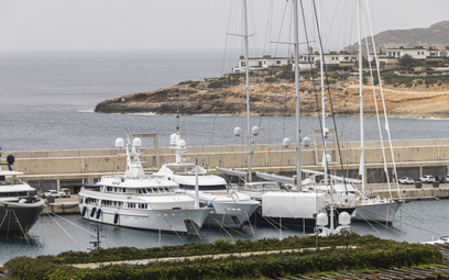 Jacht „Lady Anastasia” zacumowany w porcie Adriano na Majorce. Jednostka należy do rosyjskiego oliga