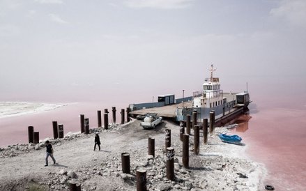 1. miejsce - Tomasz Padło. Jezioro Urmia było do niedawna jednym z największych jezior na świecie. N