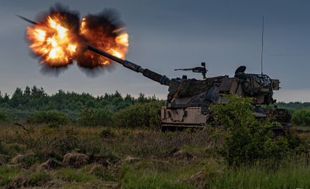 Wojska Lądowe Sił Zbrojnych Ukrainy planują zakup 155 mm armatohaubic samobieżnych za granicą. Czy b