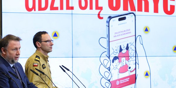 W aplikacji Gdziesieukryc.pl rząd wskazuje miejsca dla 24 ml