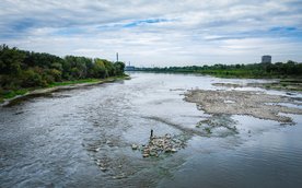 Dzięki ostatnim, lokalnym opadom deszczu, sytuacja na Wiśle zaczęła się poprawiać