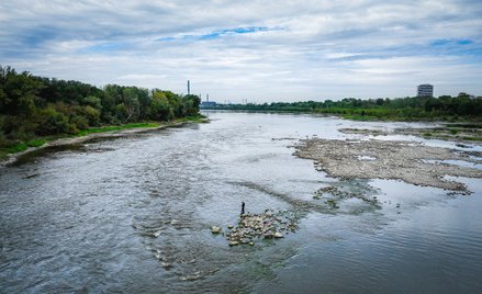 Dzięki ostatnim, lokalnym opadom deszczu, sytuacja na Wiśle zaczęła się poprawiać