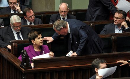 Sondaż Pollster: Maleje poparcie dla PiS