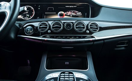 Eksperci biją na alarm. W nowych autach mogą wydzielać substancje rakotwórcze