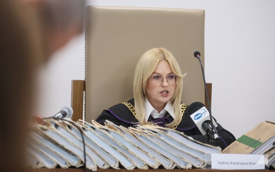 Sędzia Katarzyna Kisiel na sali Sądu Apelacyjnego w Warszawie